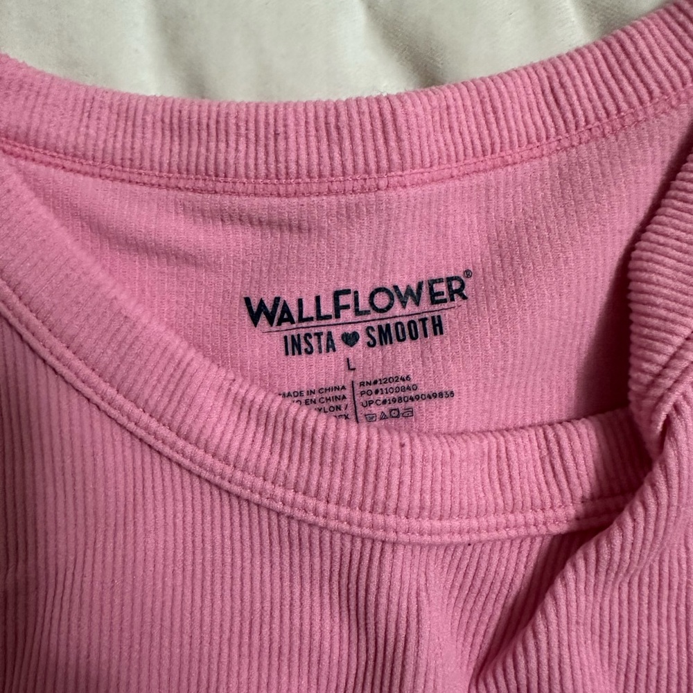 Pink Ribbed Tank Top - Picture 2 of 3